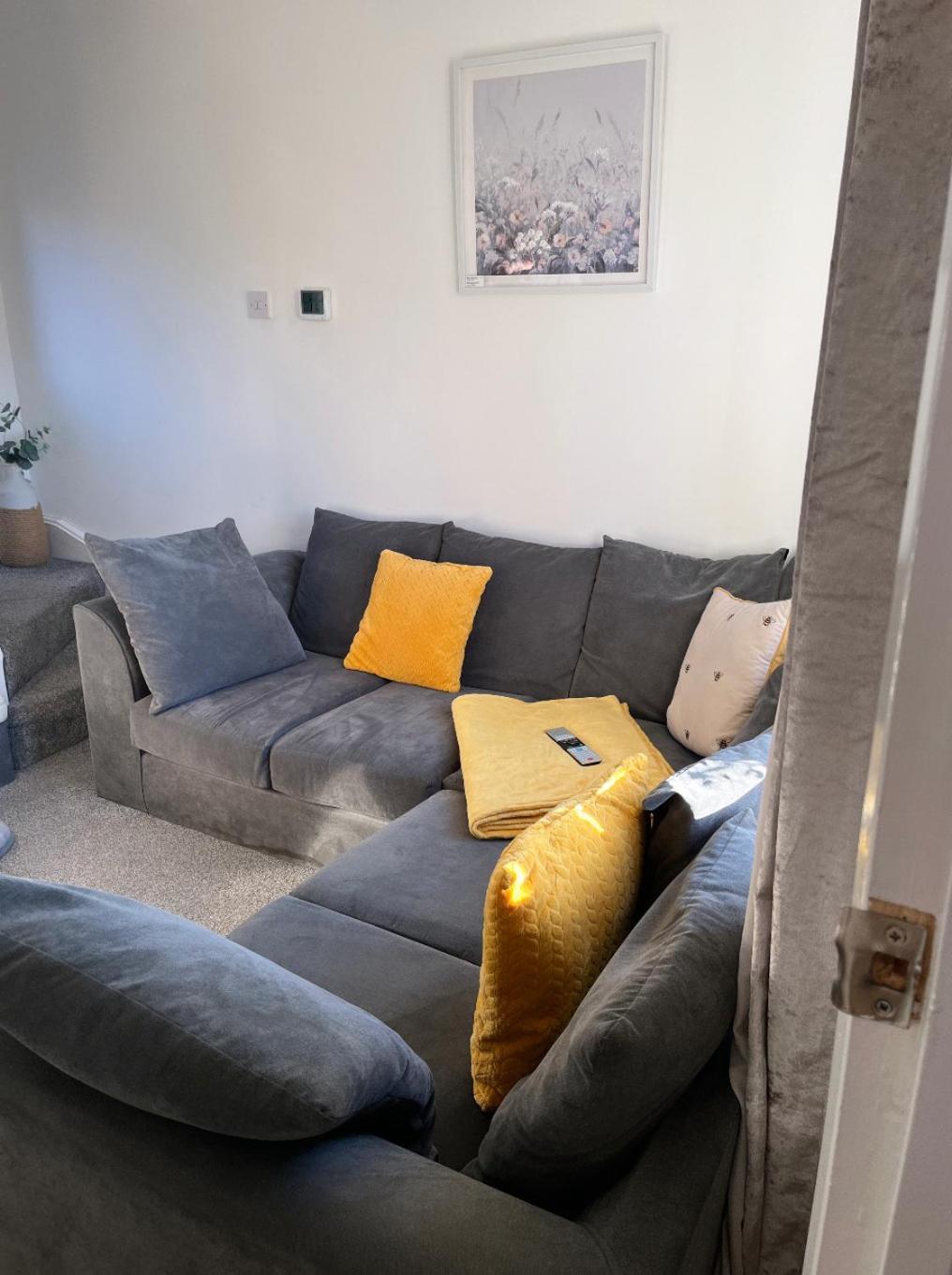 Newly Refurbished Beautiful Location 1 Bedroom Residential House Cramlington Ngoại thất bức ảnh